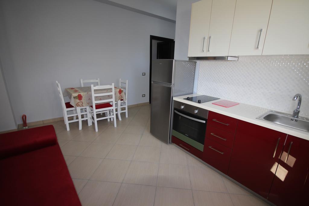 Vila Sulozeqi Apartamento Sarandë Exterior foto